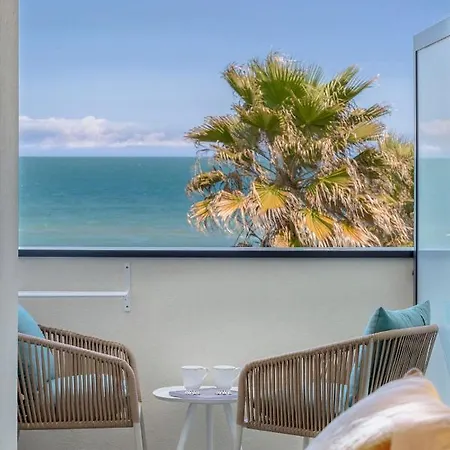 Commodore Ξενοδοχείο