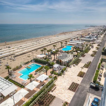 Ξενοδοχείο Commodore