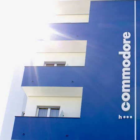 Commodore Szálloda 3*