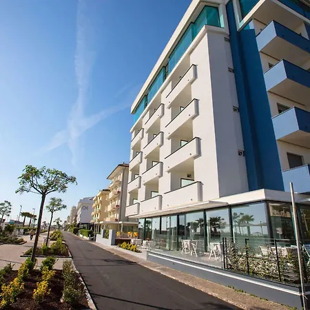 Commodore 3* Riccione